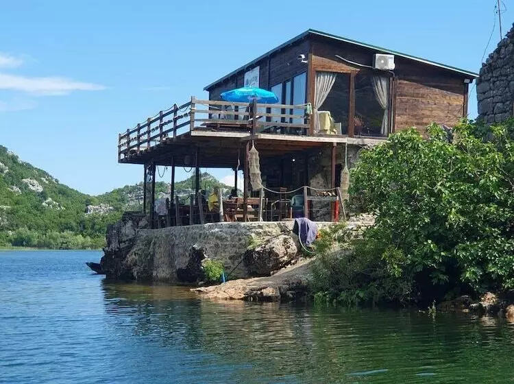 Apartmani Karučki Krš