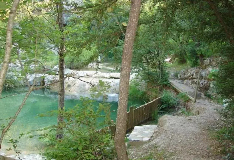 Aamiaismajoitus (B&B) Le Moulinage