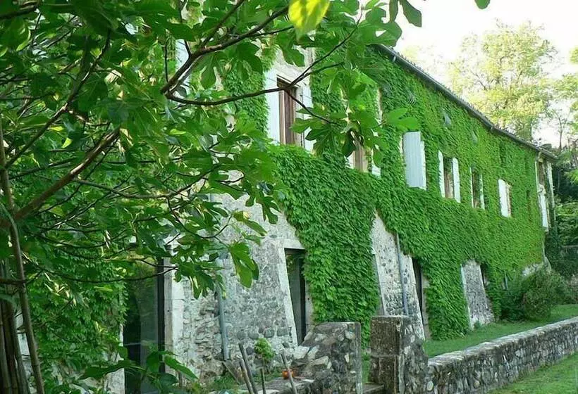 Aamiaismajoitus (B&B) Le Moulinage