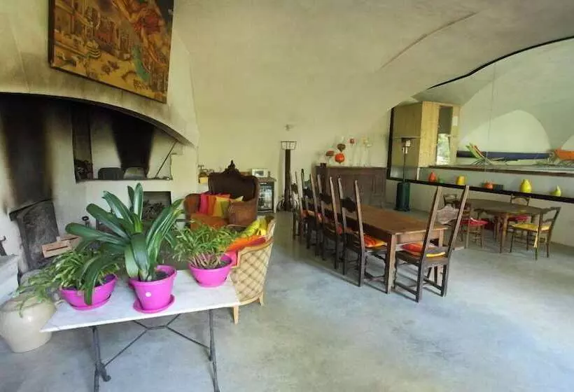 Aamiaismajoitus (B&B) Le Moulinage