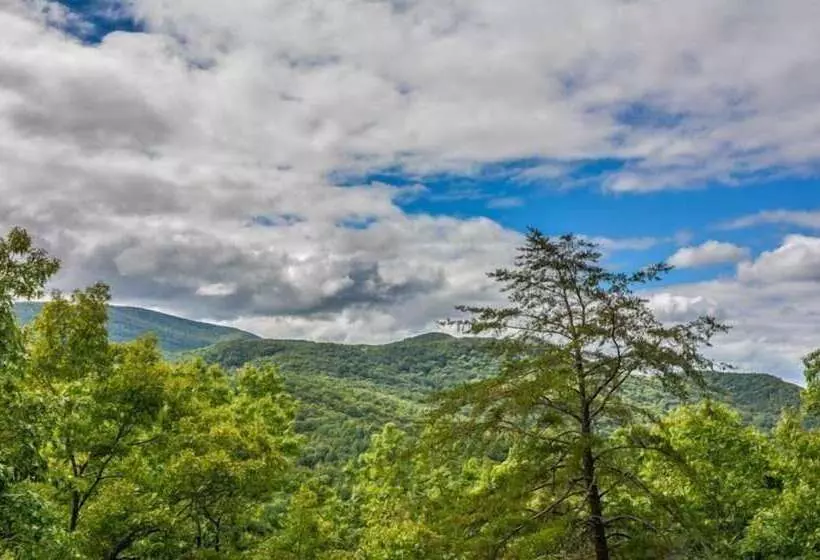 Bucky`s Mountain Vista