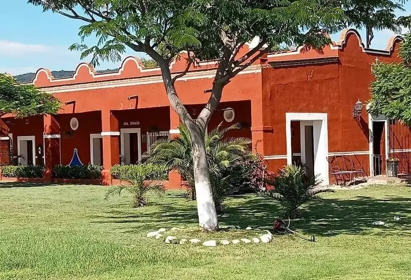 ホテル Hacienda Santa Clara