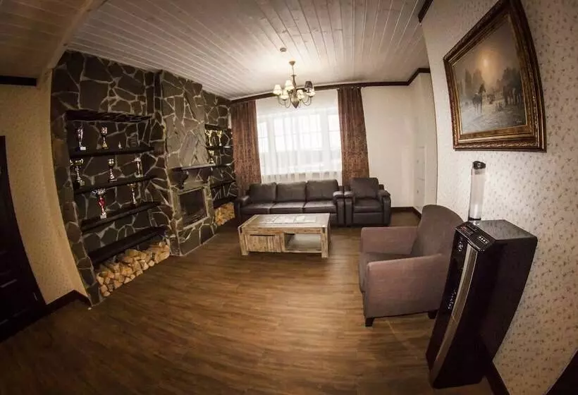 ホテル Ivanovskoe