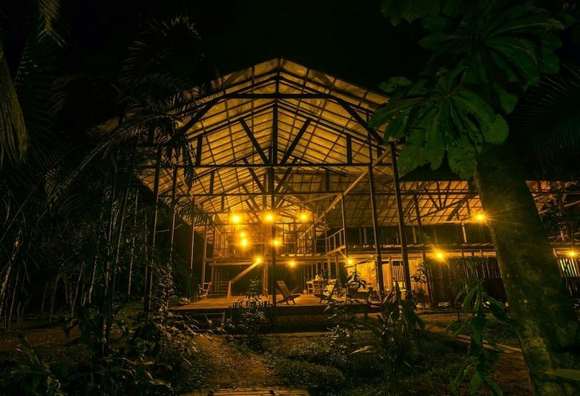 Szálloda Las Piedras Amazon Center