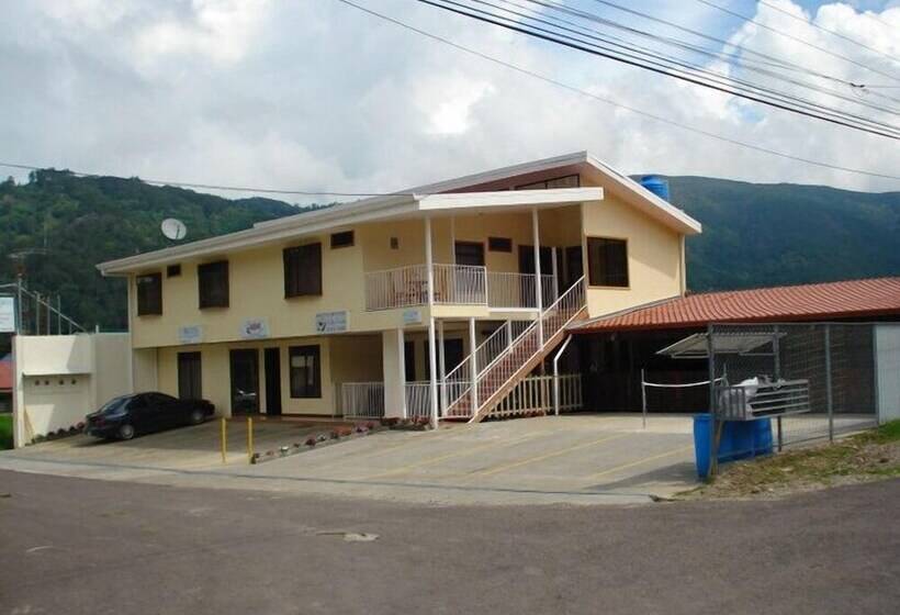 ホテル Valle Verde