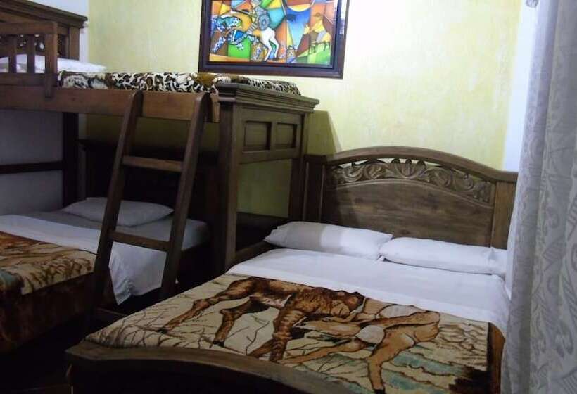 בית מלון כפרי Restaurante El Madroño Chia