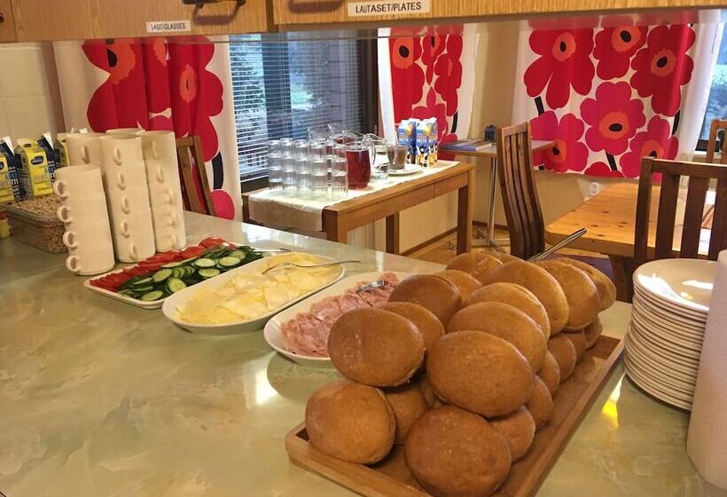 פנסיון Alanteen Matkailutila