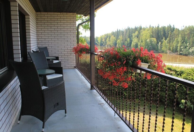 פנסיון Alanteen Matkailutila