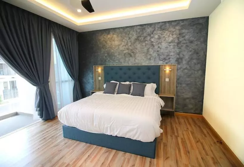 ペンション Alheri Austin Johor