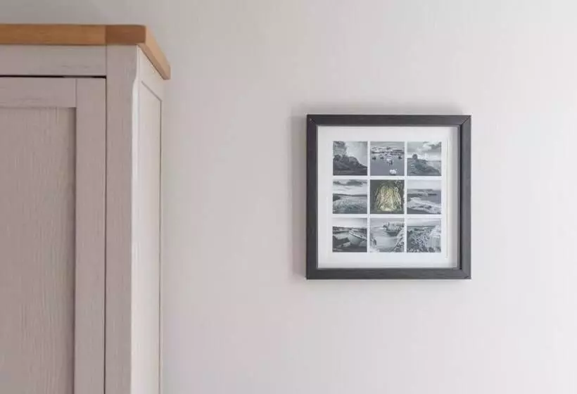 Majatalo The Strand House