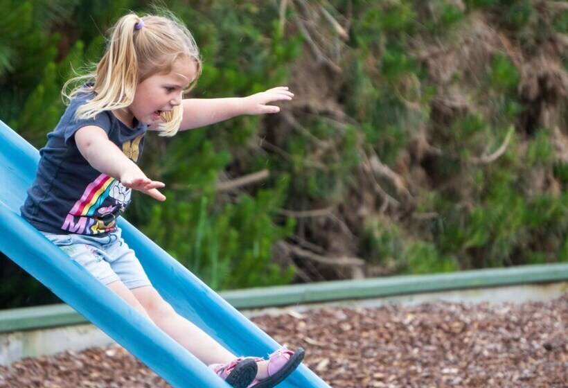 리조트 Leithfield Beach Holiday Park