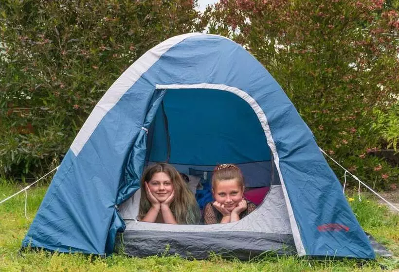 Lomakeskus Leithfield Beach Holiday Park