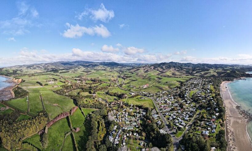 אתר נופש Orere Point Top 10 Holiday Park