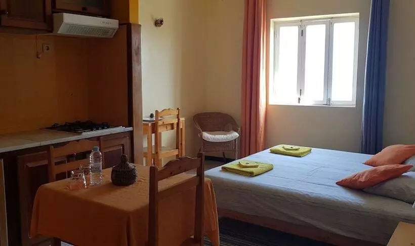 تختخواب و صبحانه Casa D Mar