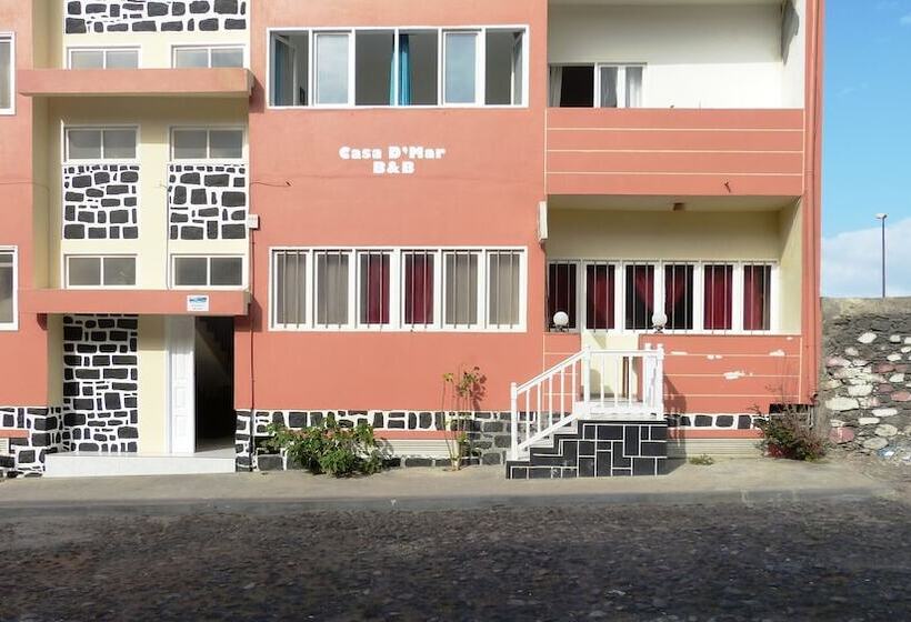 تختخواب و صبحانه Casa D Mar