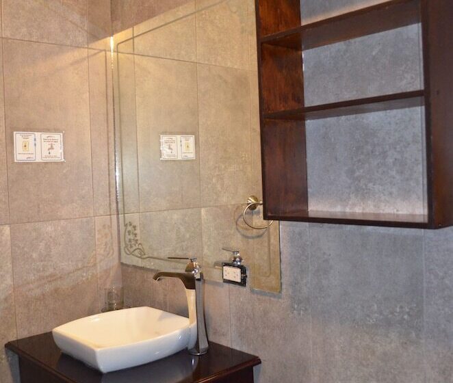 مبيت وإفطار Nuestra Residencia