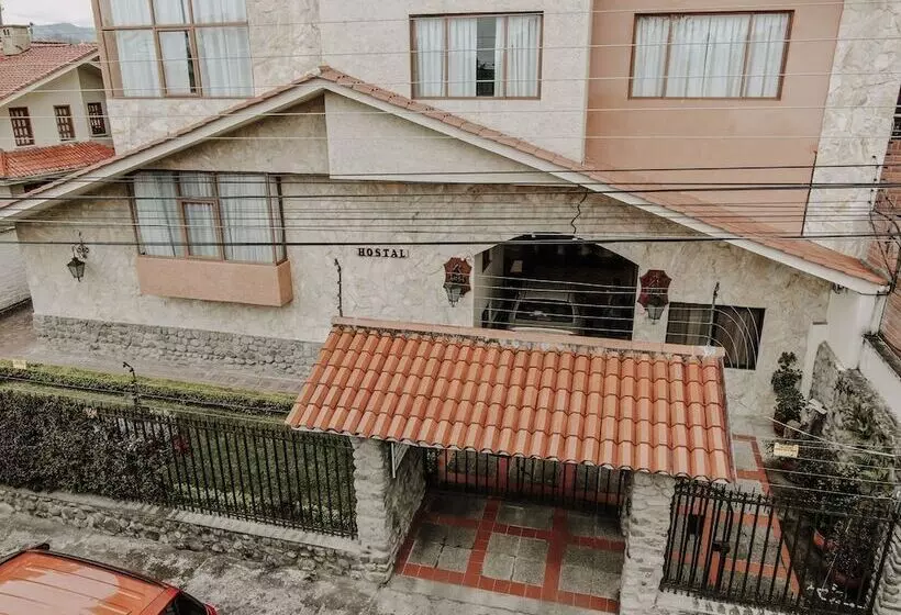 ベッドアンドブレックファースト Nuestra Residencia