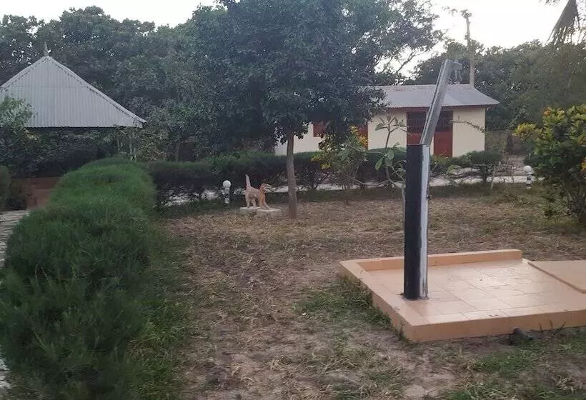 Aamiaismajoitus (B&B) Yuna Village Garden Resort