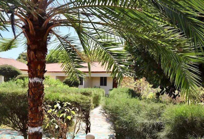 Aamiaismajoitus (B&B) Yuna Village Garden Resort