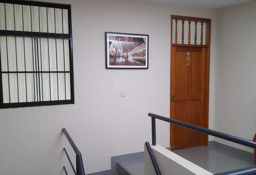 여관 Vista  Real Hospedaje