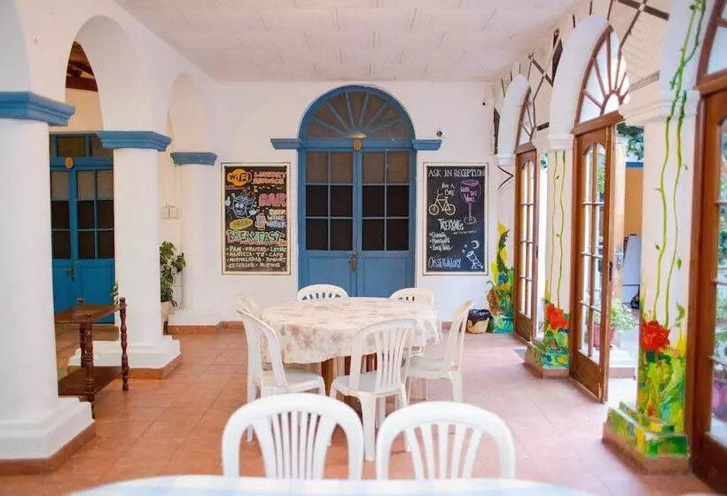 Hostel Casa Blanca Tarija