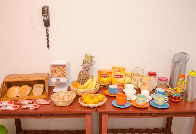 Hostel Casa Blanca Tarija