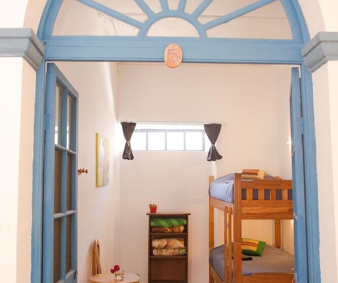 Hostel Casa Blanca Tarija