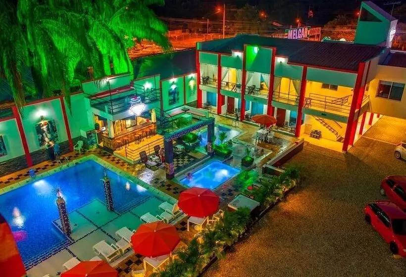 Hotelli Adults Only Bora Bora Beach