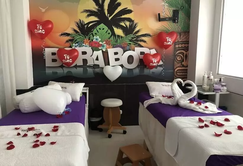 Hotelli Adults Only Bora Bora Beach