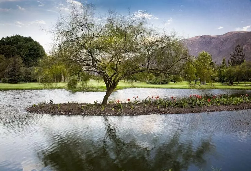 Hotelli Casamolle Villa & Golf