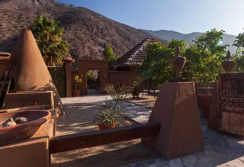 Hotelli Casamolle Villa & Golf