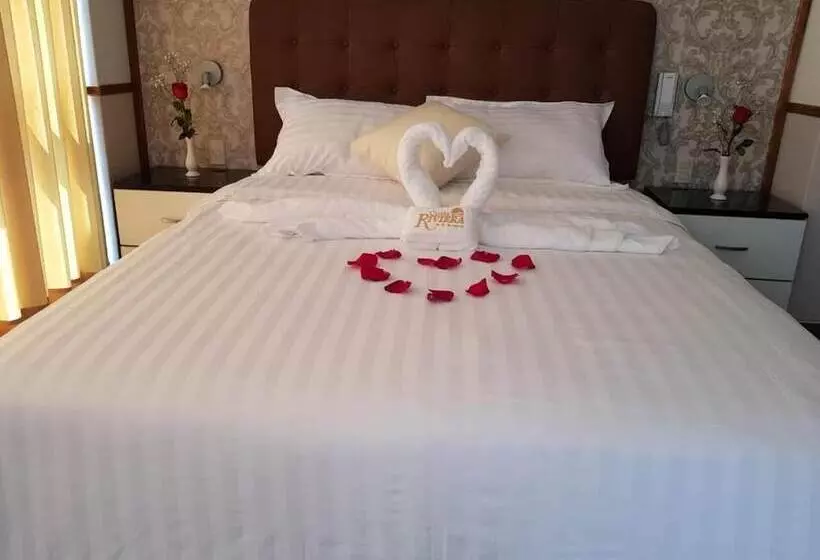 ホテル Costa Riviera