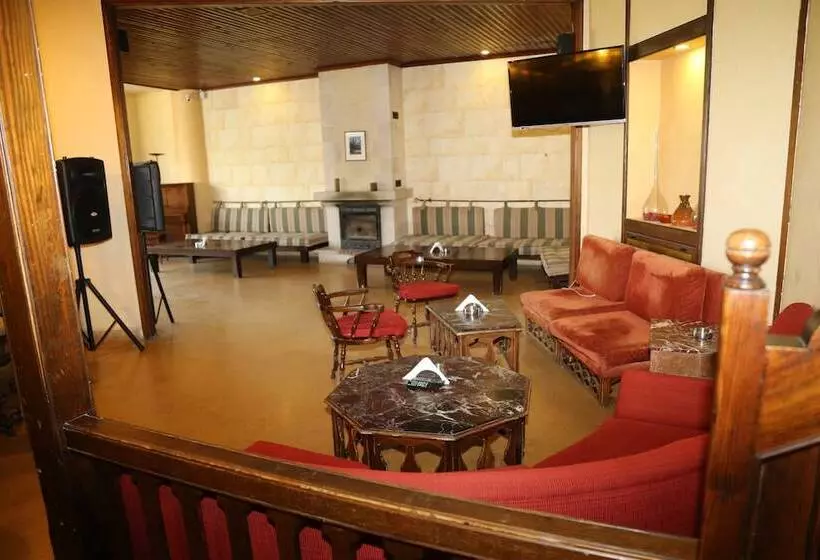 هتل Douma