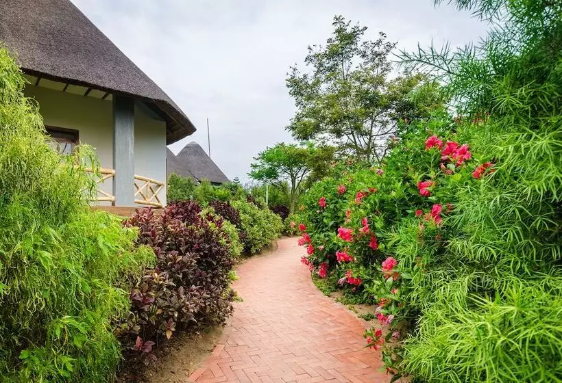 هتل Emburara Farm Lodge