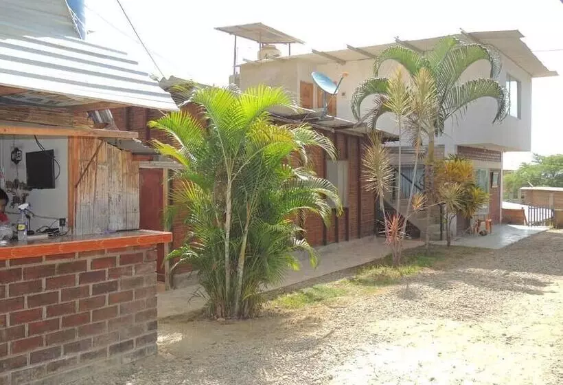 ホテル Hospedaje Sun Beach