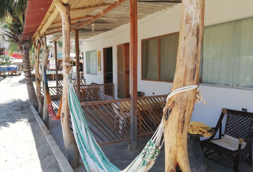 هتل Hospedaje Sun Beach