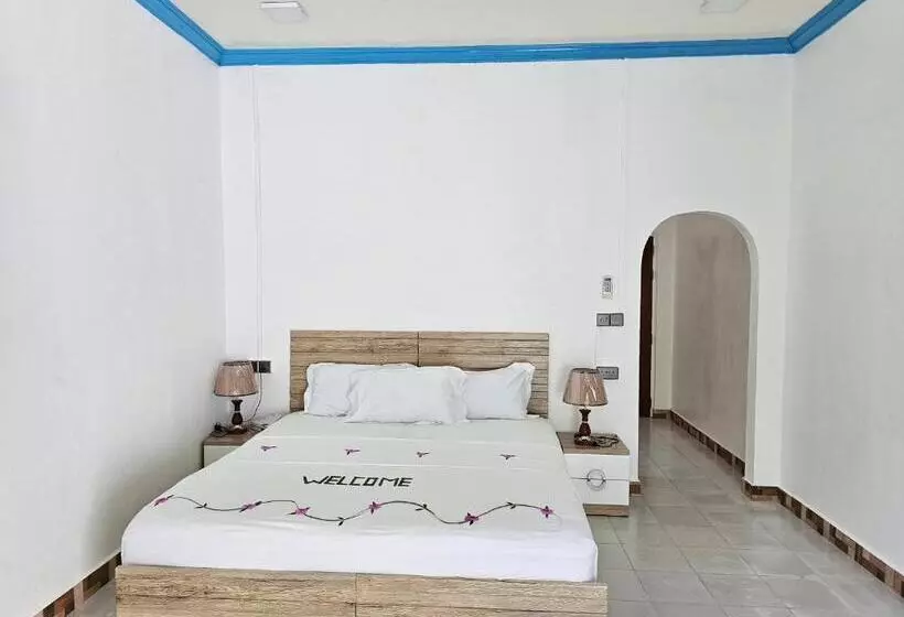 هتل Island Luxury Fehendhoo