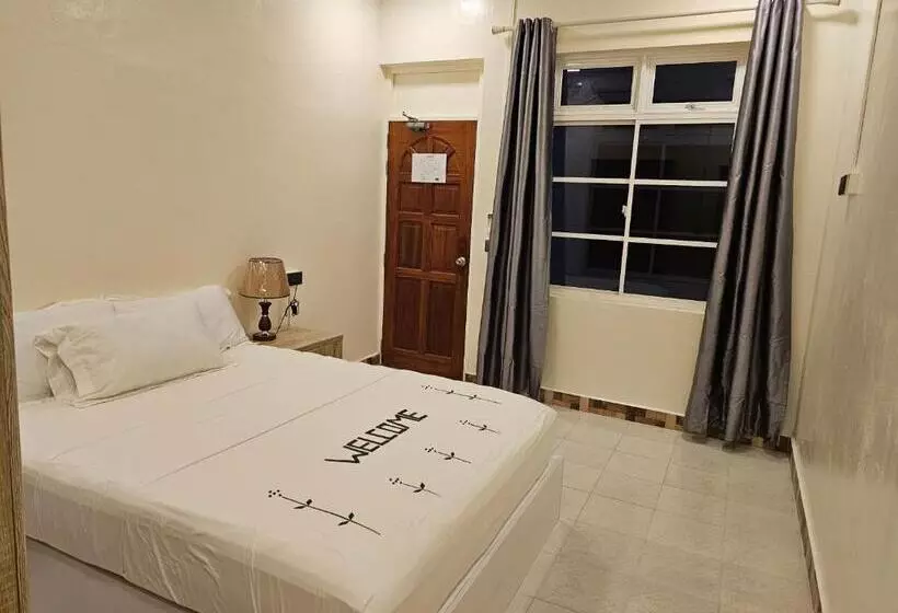 هتل Island Luxury Fehendhoo