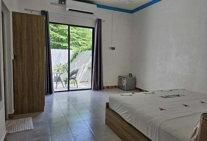 هتل Island Luxury Fehendhoo