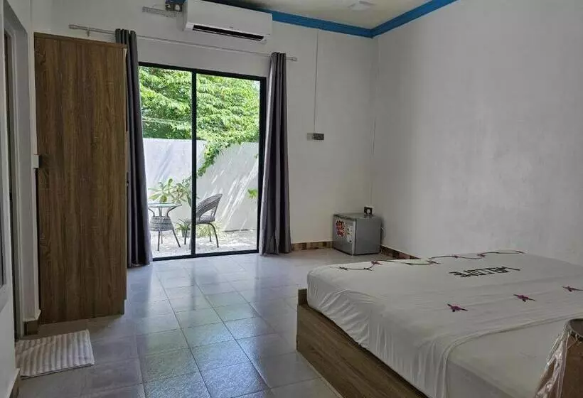 هتل Island Luxury Fehendhoo