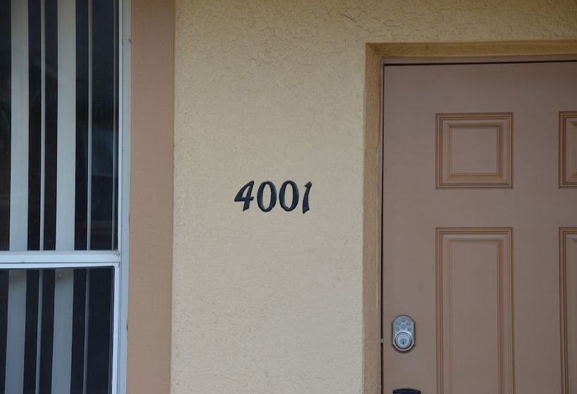 هتل Regal Palms Resort & Spa 4001