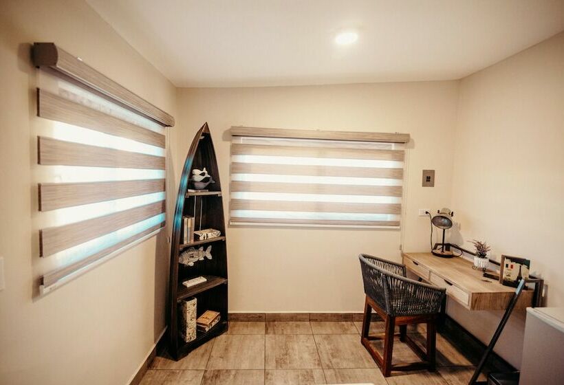 ホテル Santa Rosa