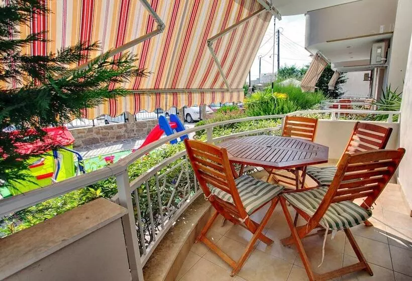 هتل Stayinn Bellevue Apartments