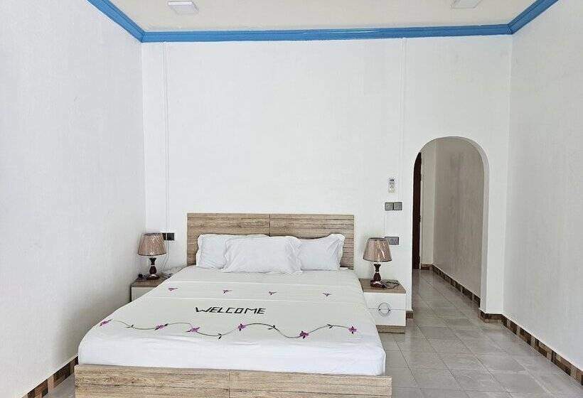 هتل Island Luxury Fehendhoo