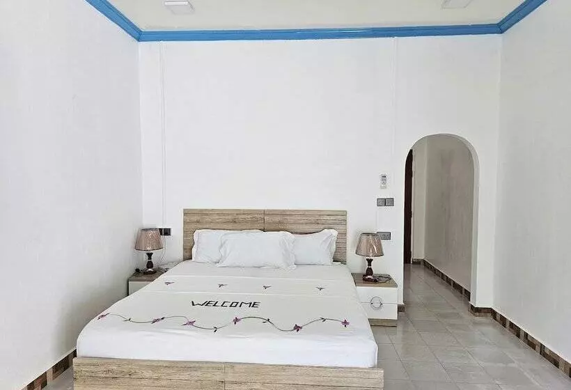 هتل Island Luxury Fehendhoo