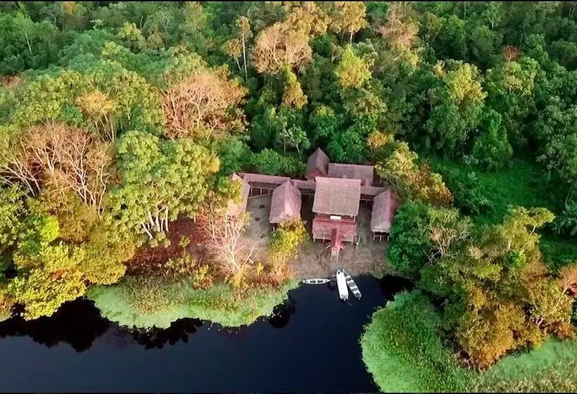 Hotelli Yaku Amazon Lodge & Expeditions