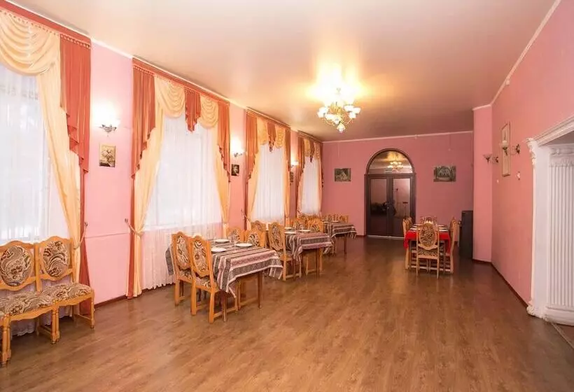 ホテル Zhemchuzhina Kavkaza