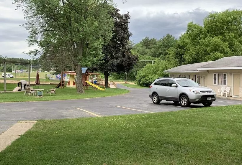 Lakeside Motel