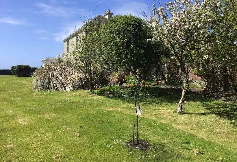 Majatalo Berrylodge Country House