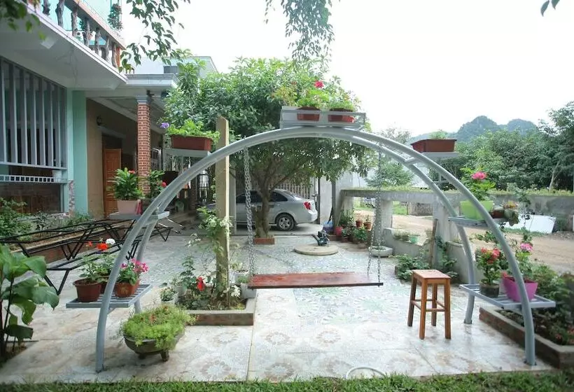 پانسیون Ngoc S Garden House